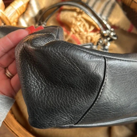 Authentic Coach Madison Tribeca East West Black Leather Tote Handbag #14111 - Picture 9 of 17